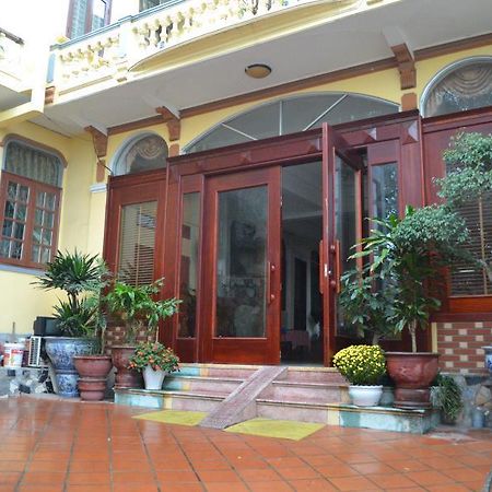 Doan Trang Hotel Ha Long Esterno foto